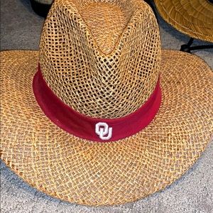 VINTAGE OU Sooners Straw Hat and never wore it.